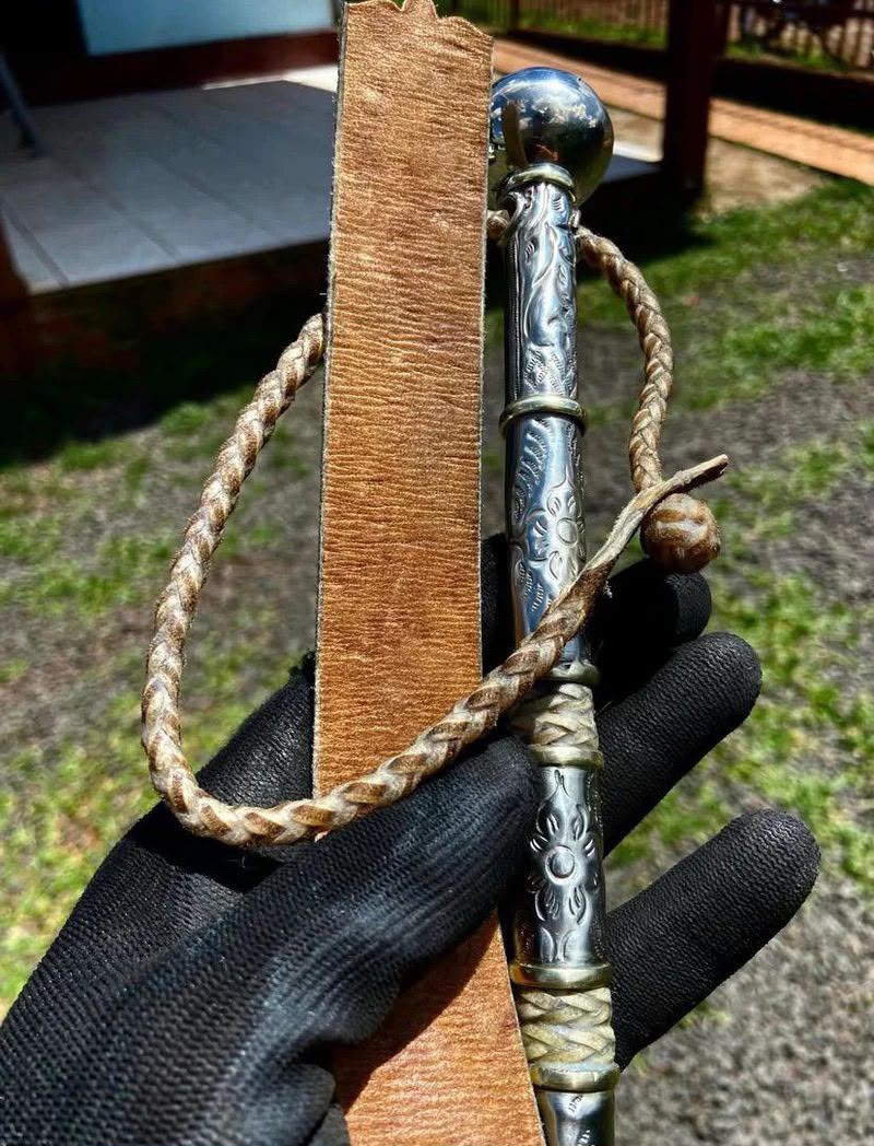 MANGO Artesanal em Alpaca — Modelo 2